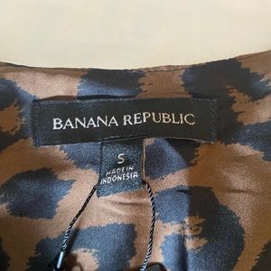 Banana Republic leopard print wrap blouse